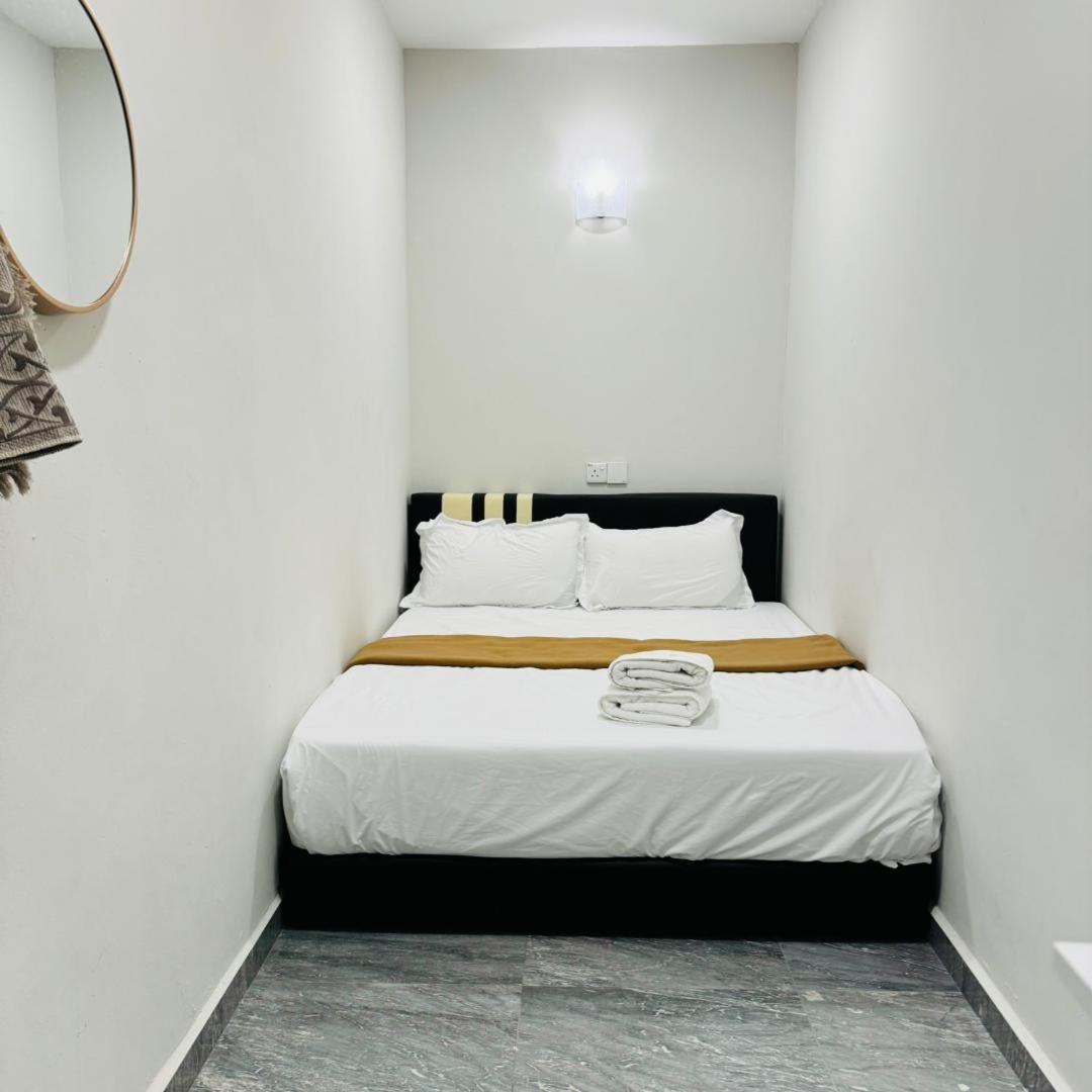 Rayyaz Inn Kuala Terengganu Ngoại thất bức ảnh