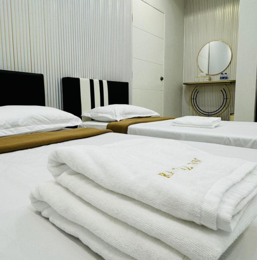 Rayyaz Inn Kuala Terengganu Ngoại thất bức ảnh