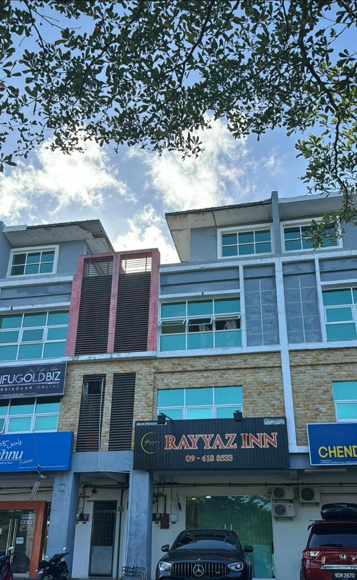 Rayyaz Inn Kuala Terengganu Ngoại thất bức ảnh