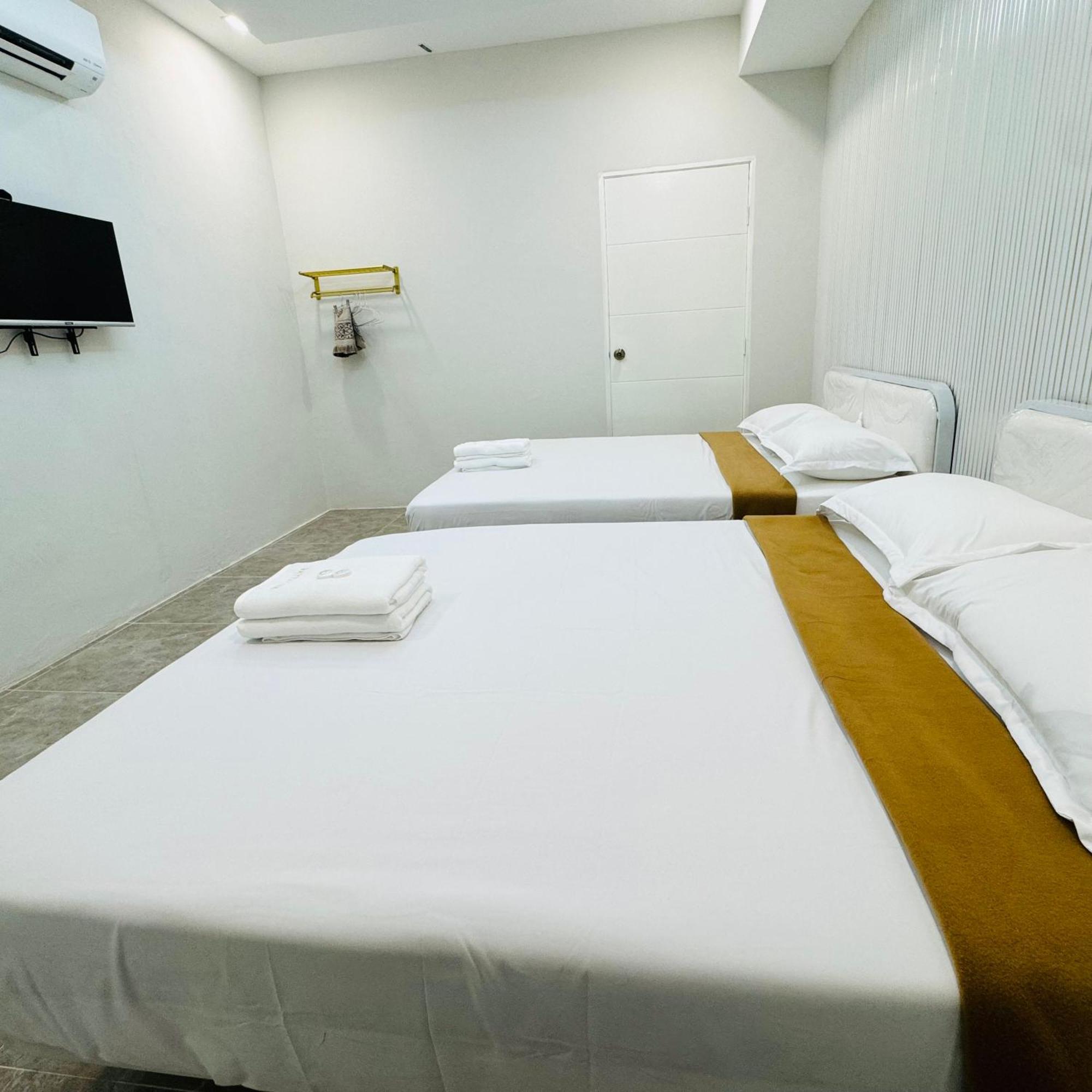 Rayyaz Inn Kuala Terengganu Ngoại thất bức ảnh