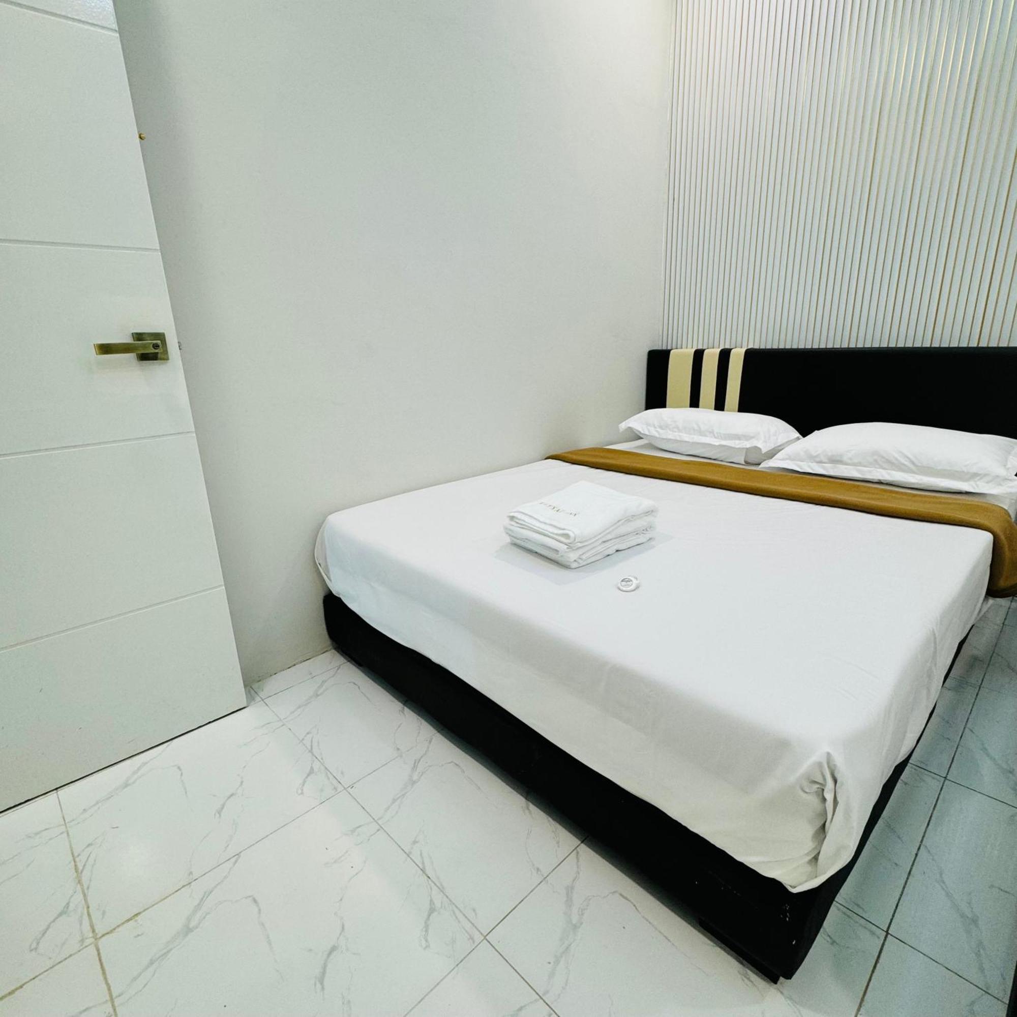 Rayyaz Inn Kuala Terengganu Ngoại thất bức ảnh